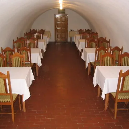 Penzion Vinceller Panzio Es Etterem